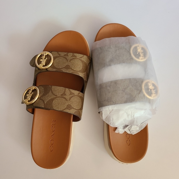 Coach Saddle sandals - Picture 2 of 10